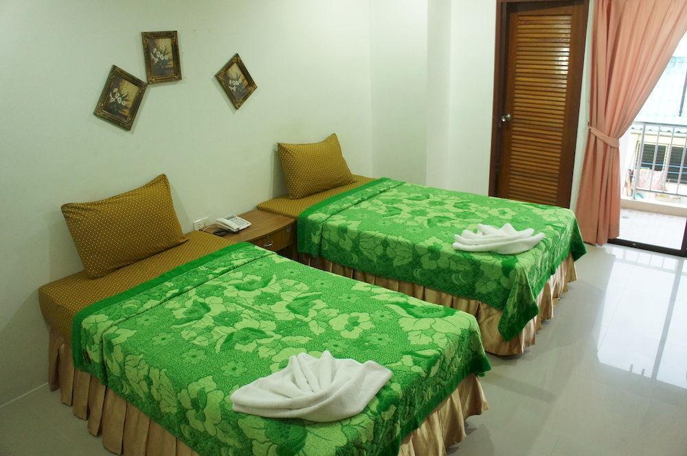 G&B Guesthouse Patong Ngoại thất bức ảnh