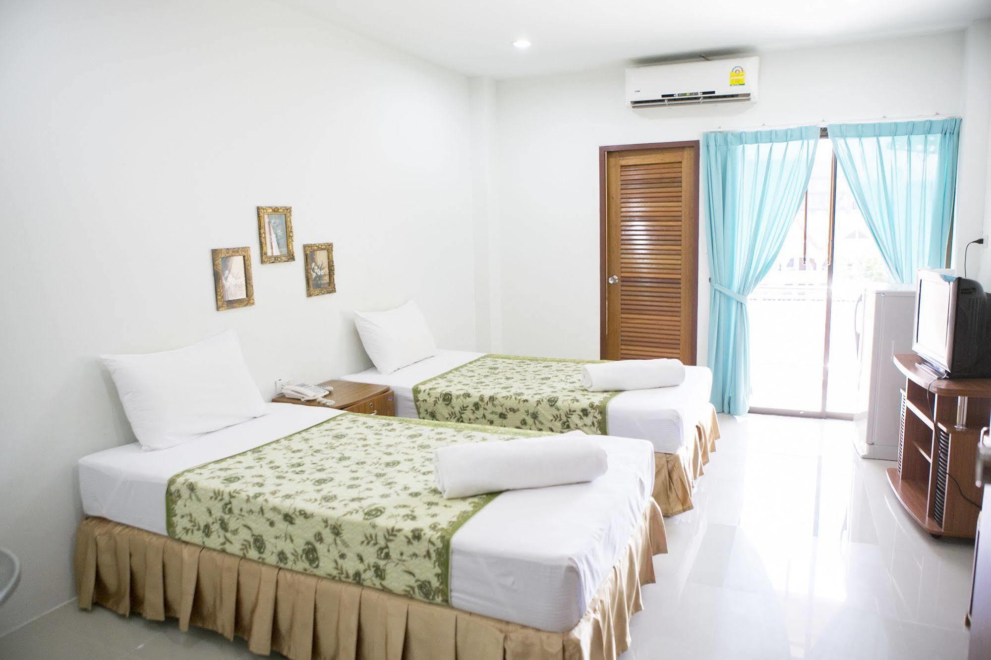 G&B Guesthouse Patong Ngoại thất bức ảnh