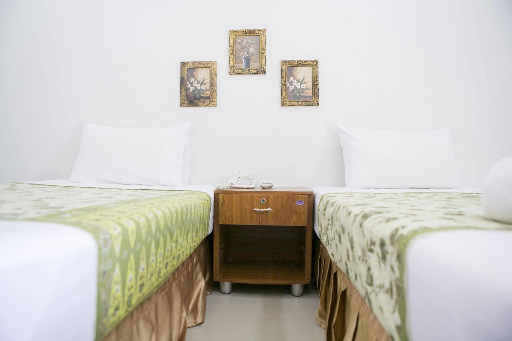G&B Guesthouse Patong Ngoại thất bức ảnh
