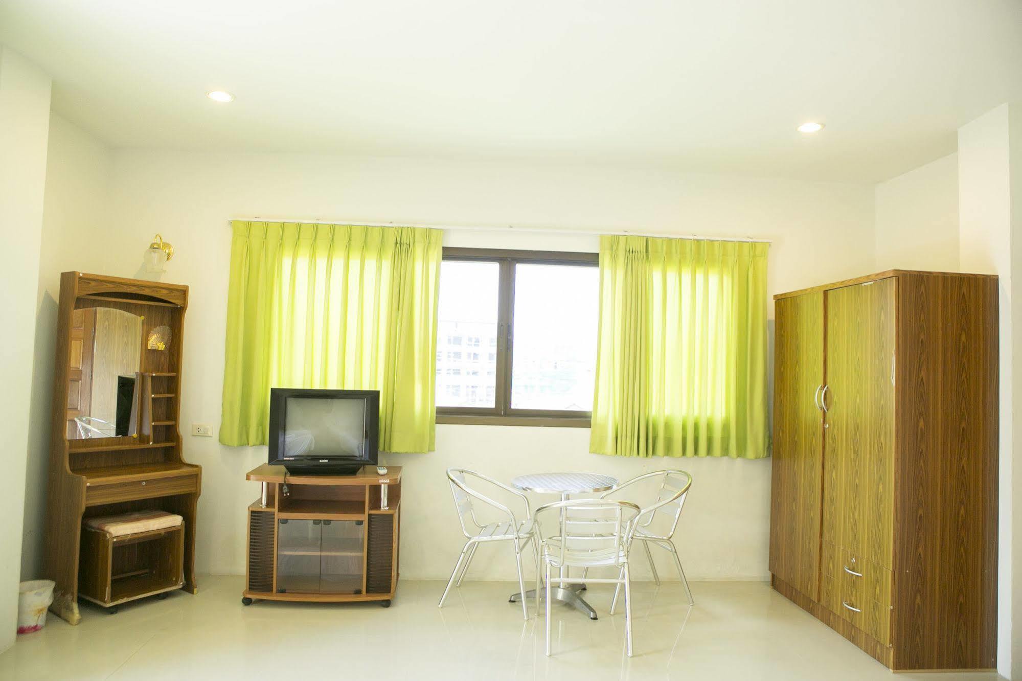 G&B Guesthouse Patong Ngoại thất bức ảnh