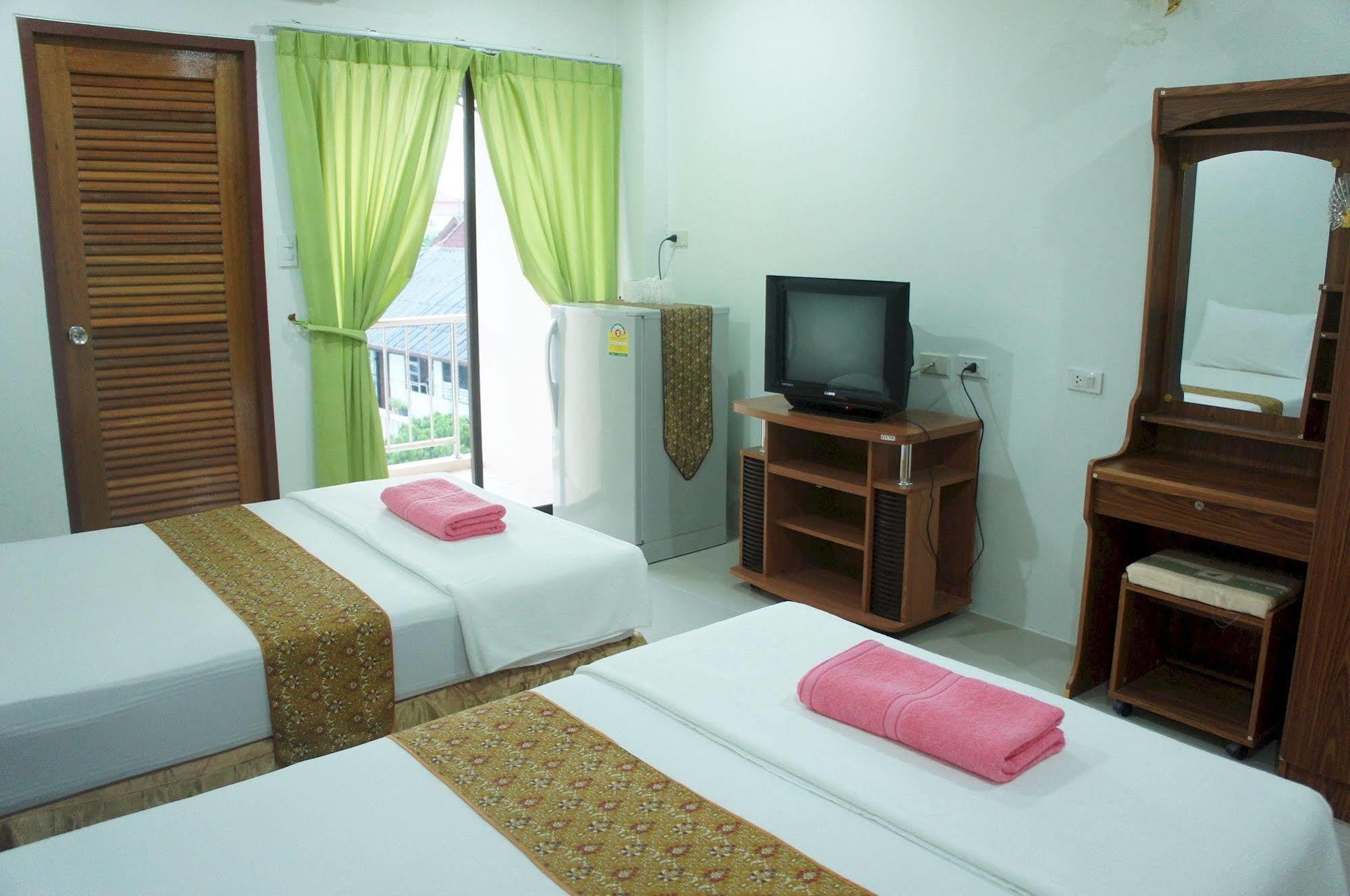 G&B Guesthouse Patong Ngoại thất bức ảnh